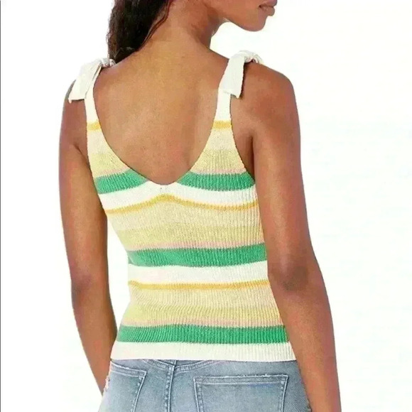 NWOT Ribbed Bow Tie Tank - Picture 2 of 5